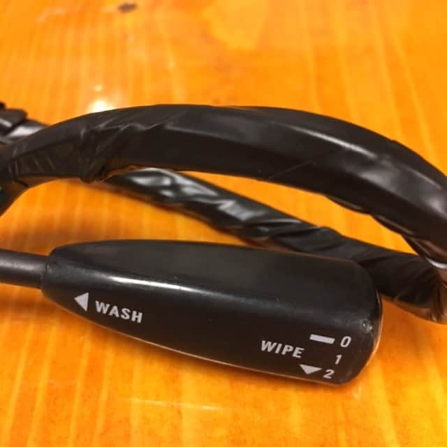 37H8522 Switch Wash wipe 73-76 USA (1)