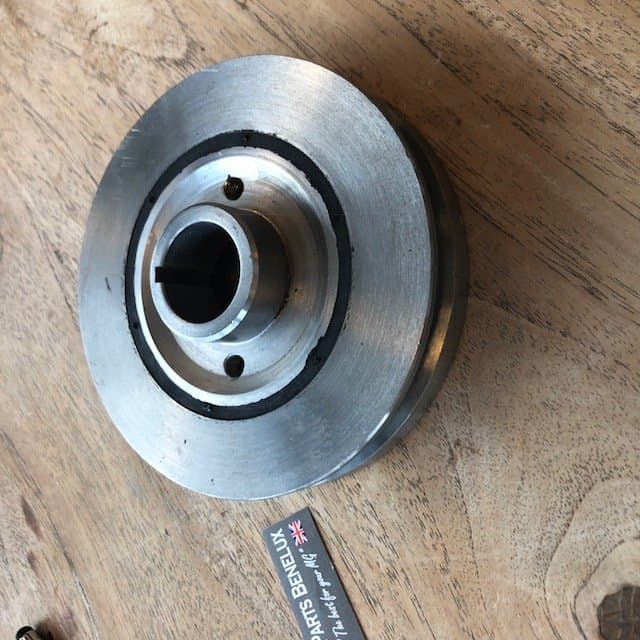 12H963 18V crankpulley (2)